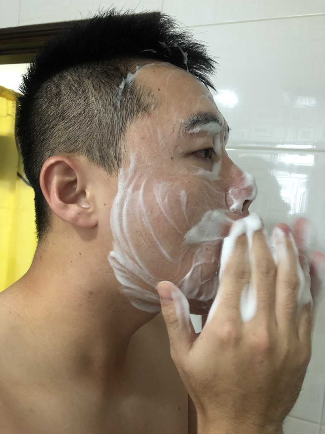 海藻潔顏慕斯洗完不會緊蹦、不滑膩